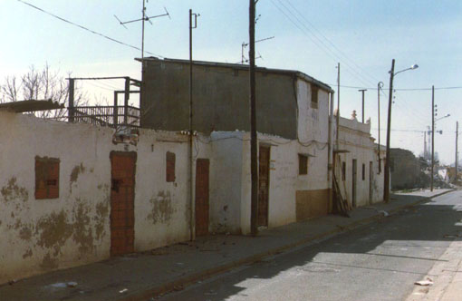 01. Enderroc barraques_Marta Dominguez Sensada_1990.jpg
